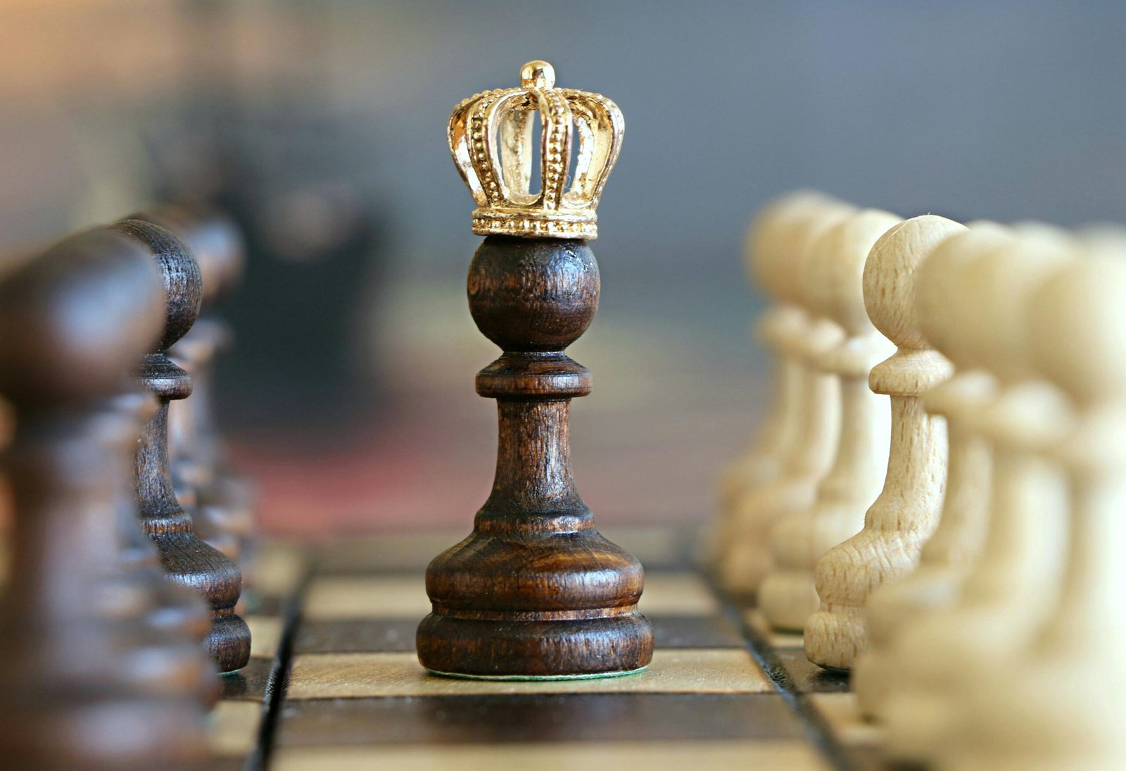 Photo by Pixabay: https://www.pexels.com/photo/chess-piece-260024/